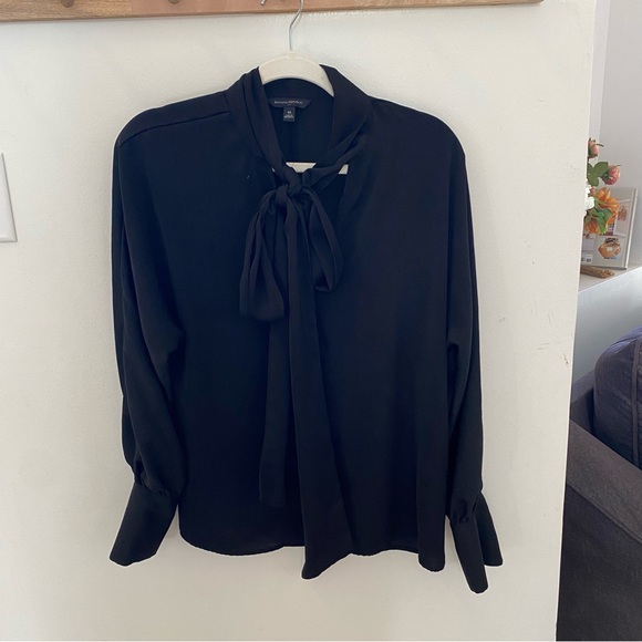 Banana Republic Black Tie Front Blouse - Picture 1 of 4
